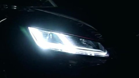 哉阿斯奥特曼2:超人大战·光与影