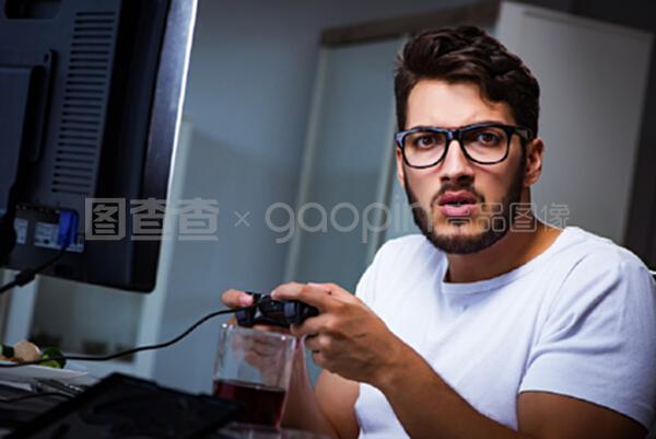 反恐特警组：火速救援